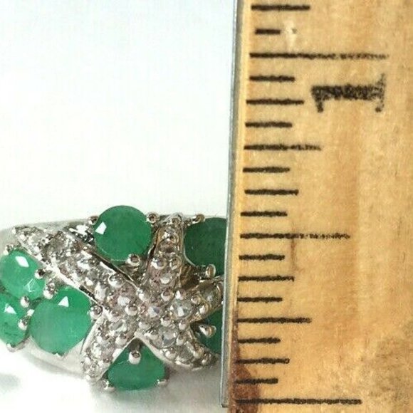 Emerald and Sterling Silver Ring Size 6 - Picture 11 of 12